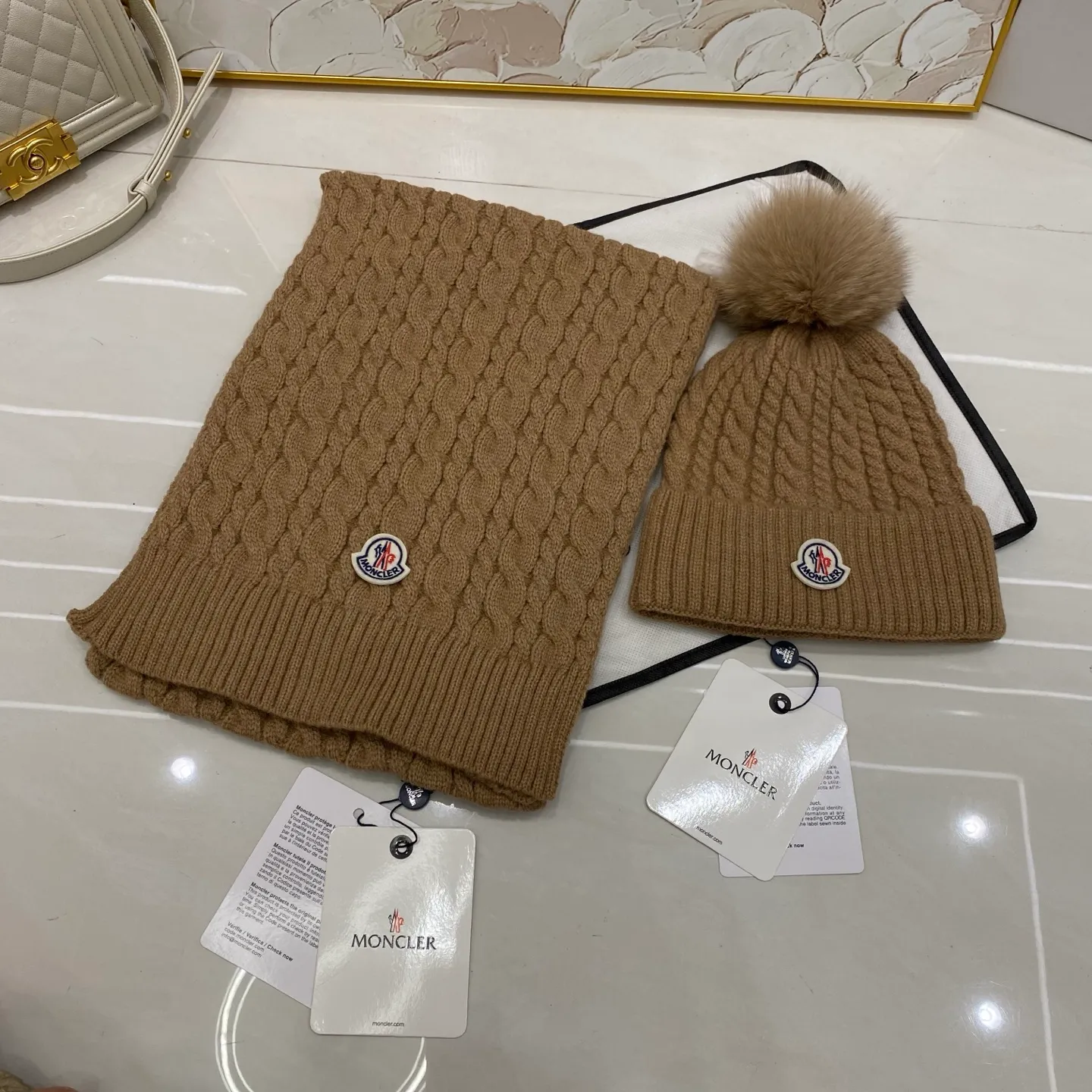 Moncler two-piece set cashmere knitted hat with fox fur ball + scarf🧣