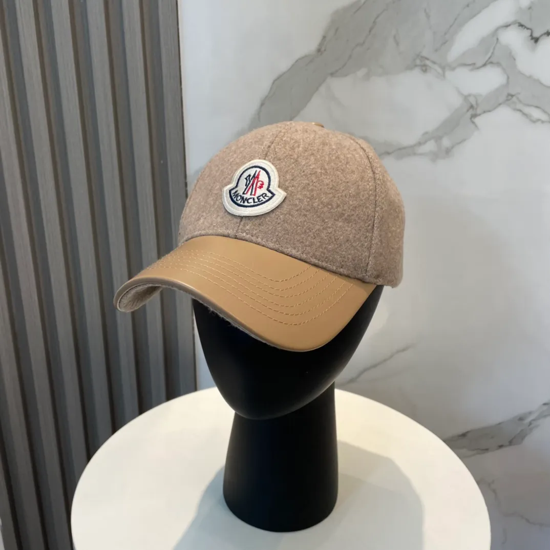 P66 MONCLER new wool baseball cap for autumn and winter, suitable for young and fashionable people, with strong visual effect, three-dimensional letters, good-looking and high-quality!