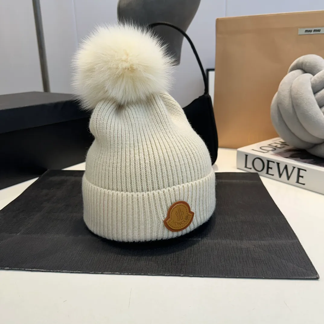 P70 MONCLER2024 new knitted wool ear protection warm hat, order now