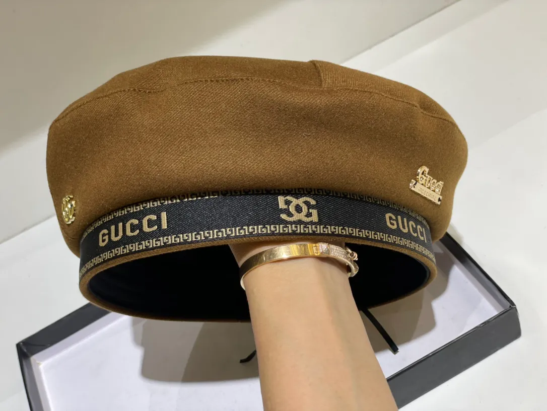 Special P90💛 Comes with dust bag [GUCCI] 2021 autumn and winter new thickened small fragrant beret, super good fit! ❕Super versatile! Goddess style, versatile for street wear