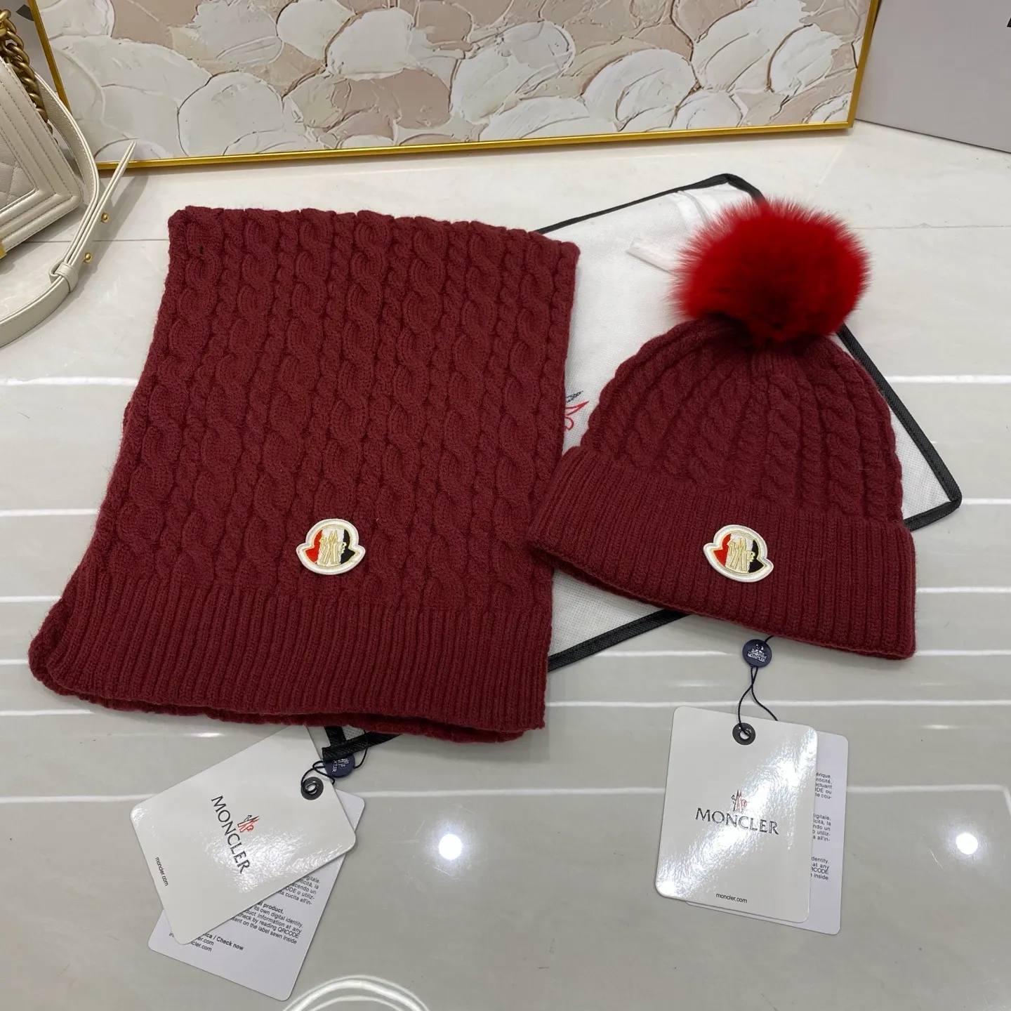 Moncler two-piece set cashmere knitted hat with fox fur ball + scarf🧣