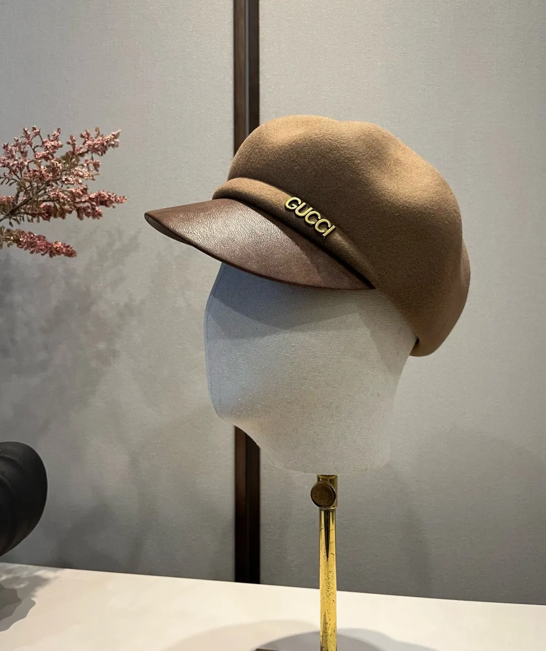 🉐240¥ Gucci new autumn and winter wool duck tongue military cap, 100% wool fabric, head circumference 57cm