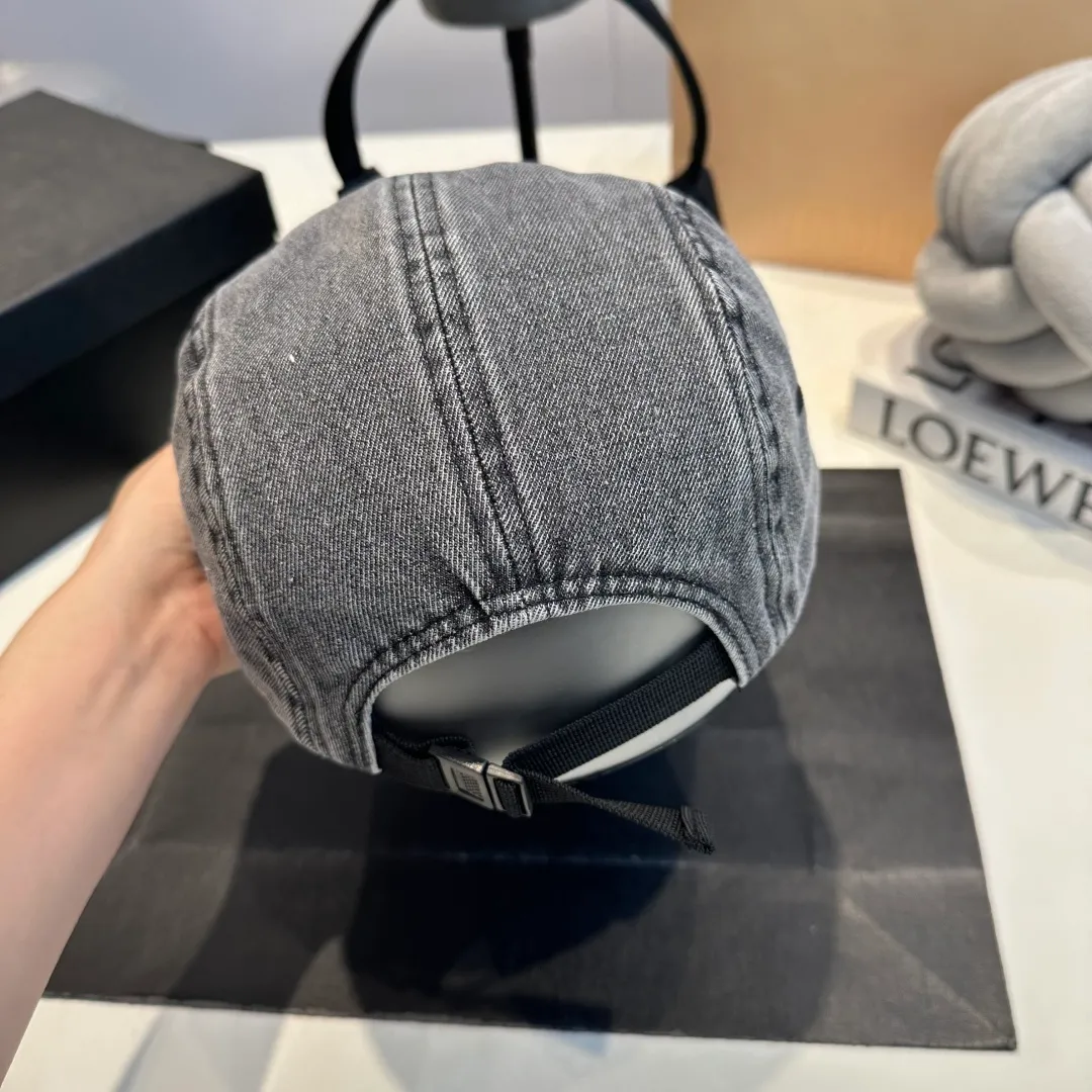 p50 SUPreme American washed denim baseball cap for men and women, street fashion brand, large head circumference, heavy industry duck cap