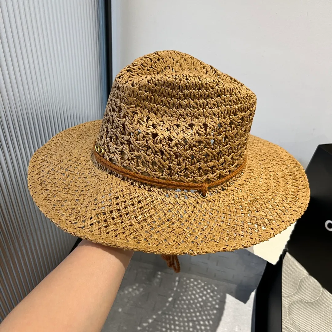 💰130¥ Valentino new hat, made of salt grass, head circumference 57cm