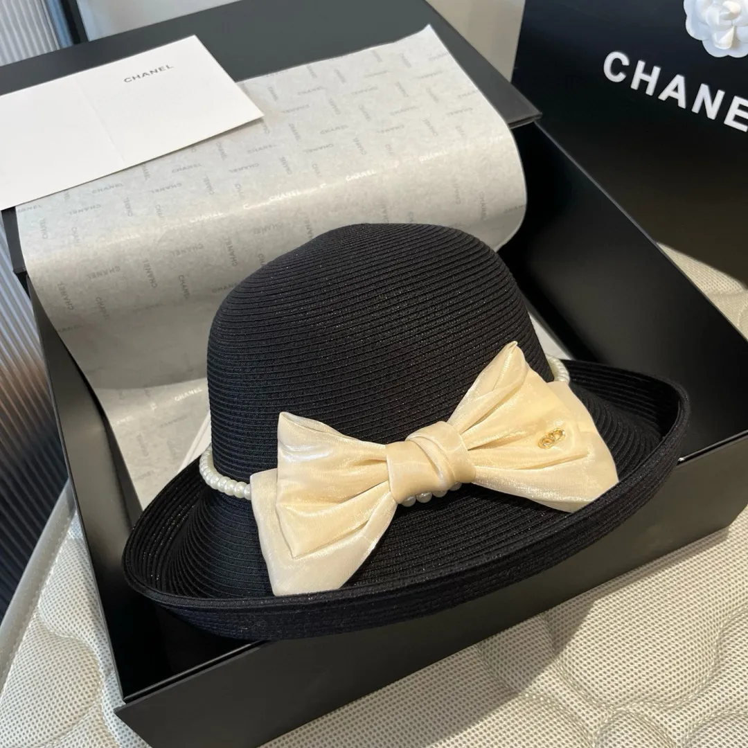 💰160¥ Valentino bow hat, rolled edge bow hat, head circumference 57cm