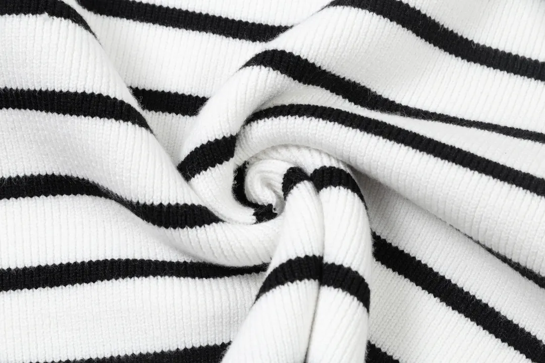 8182# Ami Paris 2024 autumn and winter new designer ami letter embroidered striped knitted wool round neck pullover sweater for men and women. Color: White Size S-XL
