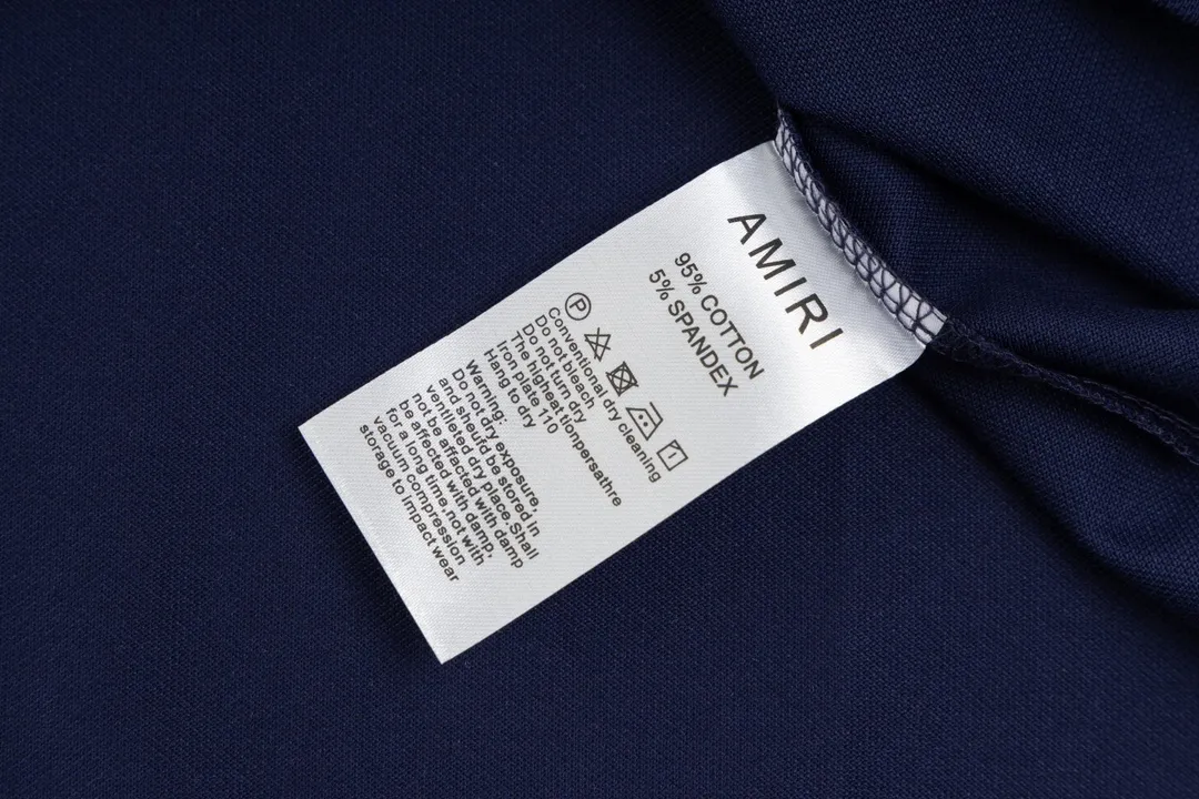 P180 AMIRI/Amiri, the American fashion brand's 2025 spring and summer Polo shirt, the same style is sold at the counter, customized fabrics, excellent texture, contrasting color splicing, ready-made clothes with stylish drapes, comfortable to wear and skin-friendly, heavy workmanship to create the original logo, complete three labels, excellent upper body effect, original purchase, a must-have for men's wardrobe. Color: royal blue Size: M-3XL