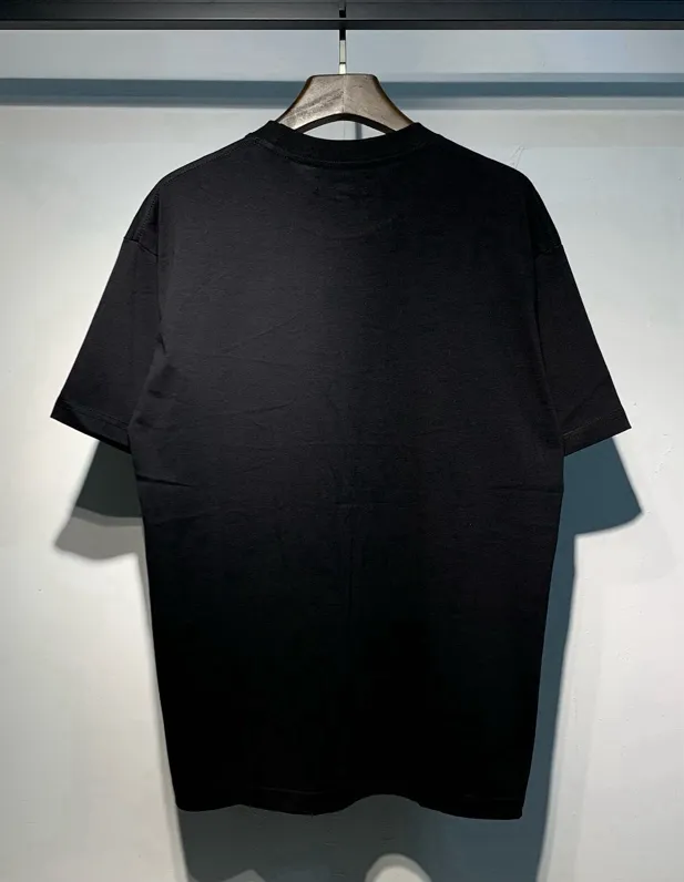 714 P126 AMIRI real shot black white hanging S. M. L. XL