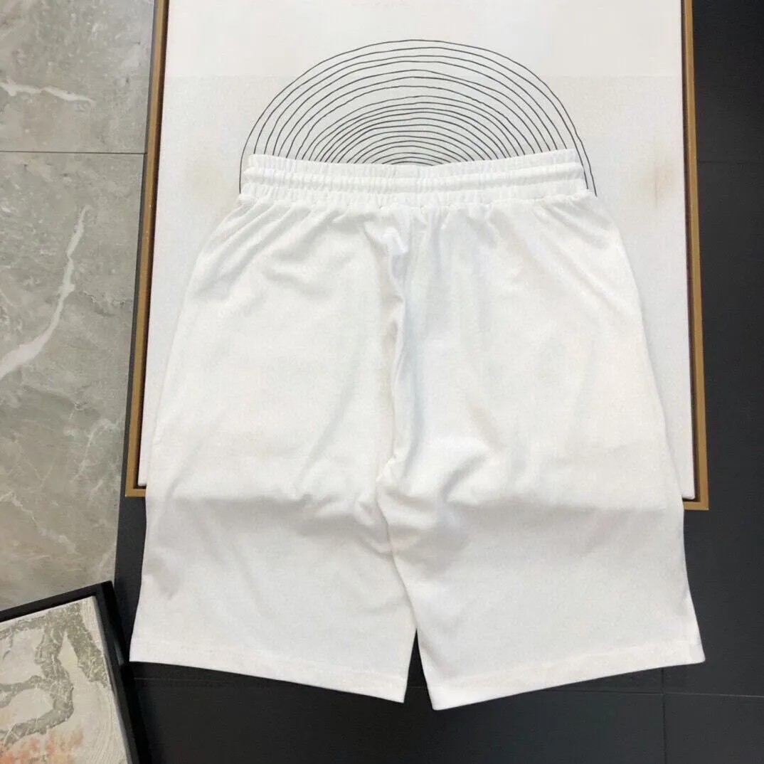 P280 Brand [AMIRI] 2025 new men’s short-sleeved shorts suit! Synchronous sales on the official website! High-end version on the market! It feels delicate and soft! Make you more comfortable to wear! The draped silhouette is awesome! Size: M-5XL (please state your height and weight when placing an order)