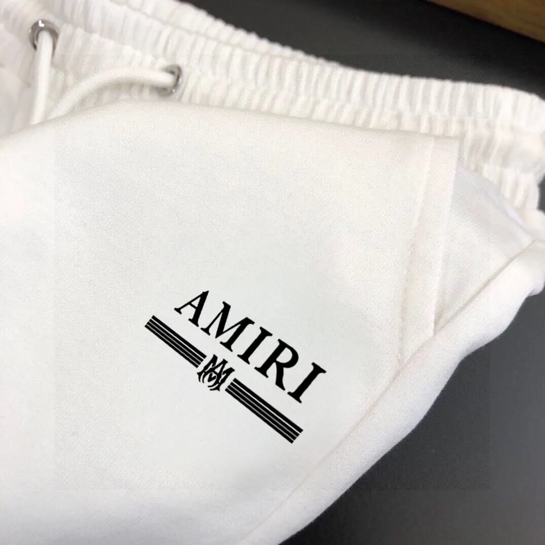 P280 Brand [AMIRI] 2025 new men’s short-sleeved shorts suit! Synchronous sales on the official website! High-end version on the market! It feels delicate and soft! Make you more comfortable to wear! The draped silhouette is awesome! Size: M-5XL (please state your height and weight when placing an order)