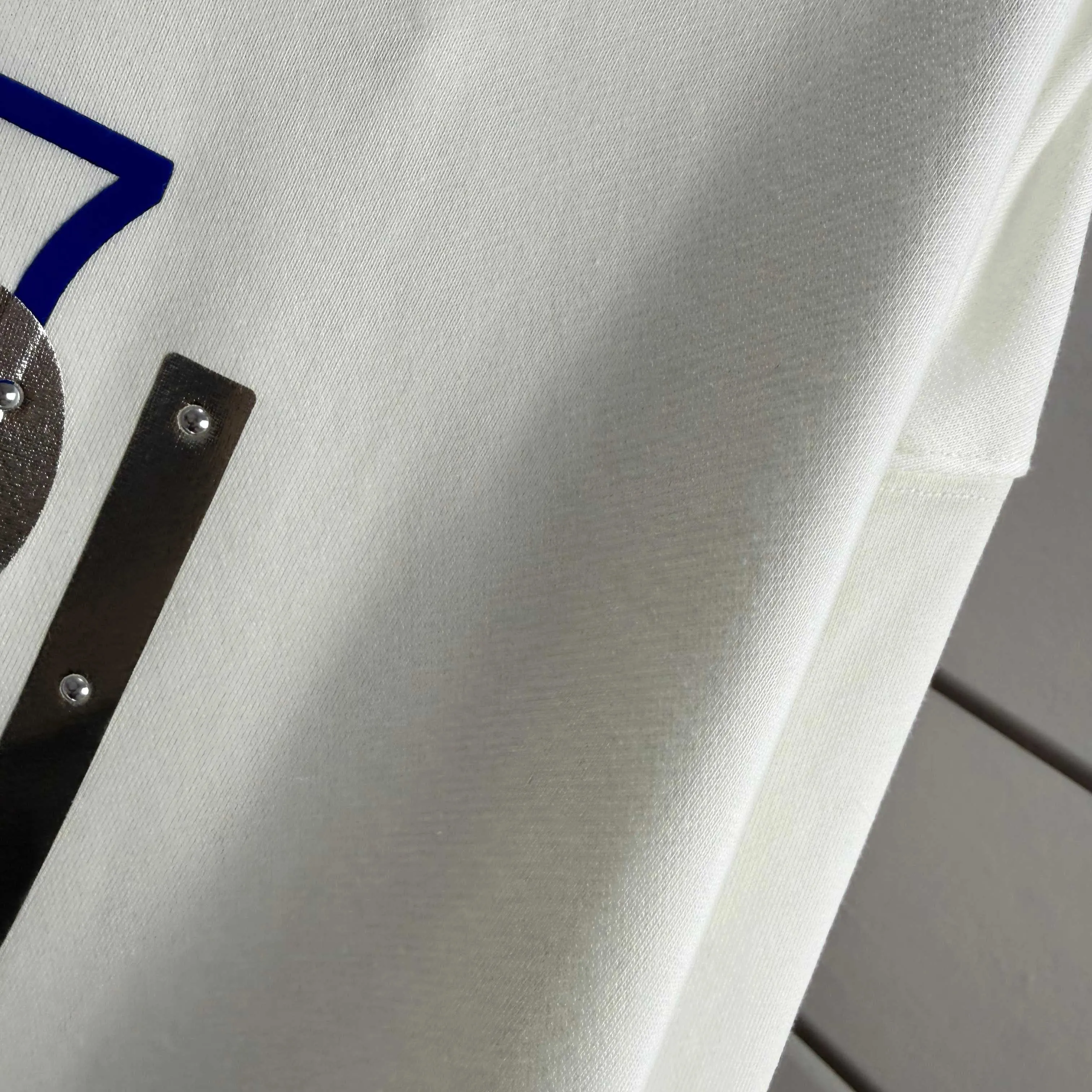 P220 Amiri* 2025 early autumn and winter new long-sleeved sweatshirt, classic letter silicone technology + three-dimensional flocking, custom terry fabric, round neck pullover, same style for men and women Color: black white Size: S (90-130 catties) M (120-150 catties) L (140-165 catties) XL (160-180 catties) XXL (180-210 pounds)