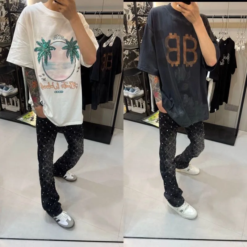 P220 💰 AM micro-flared baby's breath jeans light luxury jeans AMIRI jeans trousers micro-elastic jeans trousers amiri brand jeans break the production process and cutting of the original jeans, the fabrics are softer and more comfortable Hand-sewn collar label Customized logo buttons Genuine leather tag Color: Picture color Size: 28-30-32-34-36