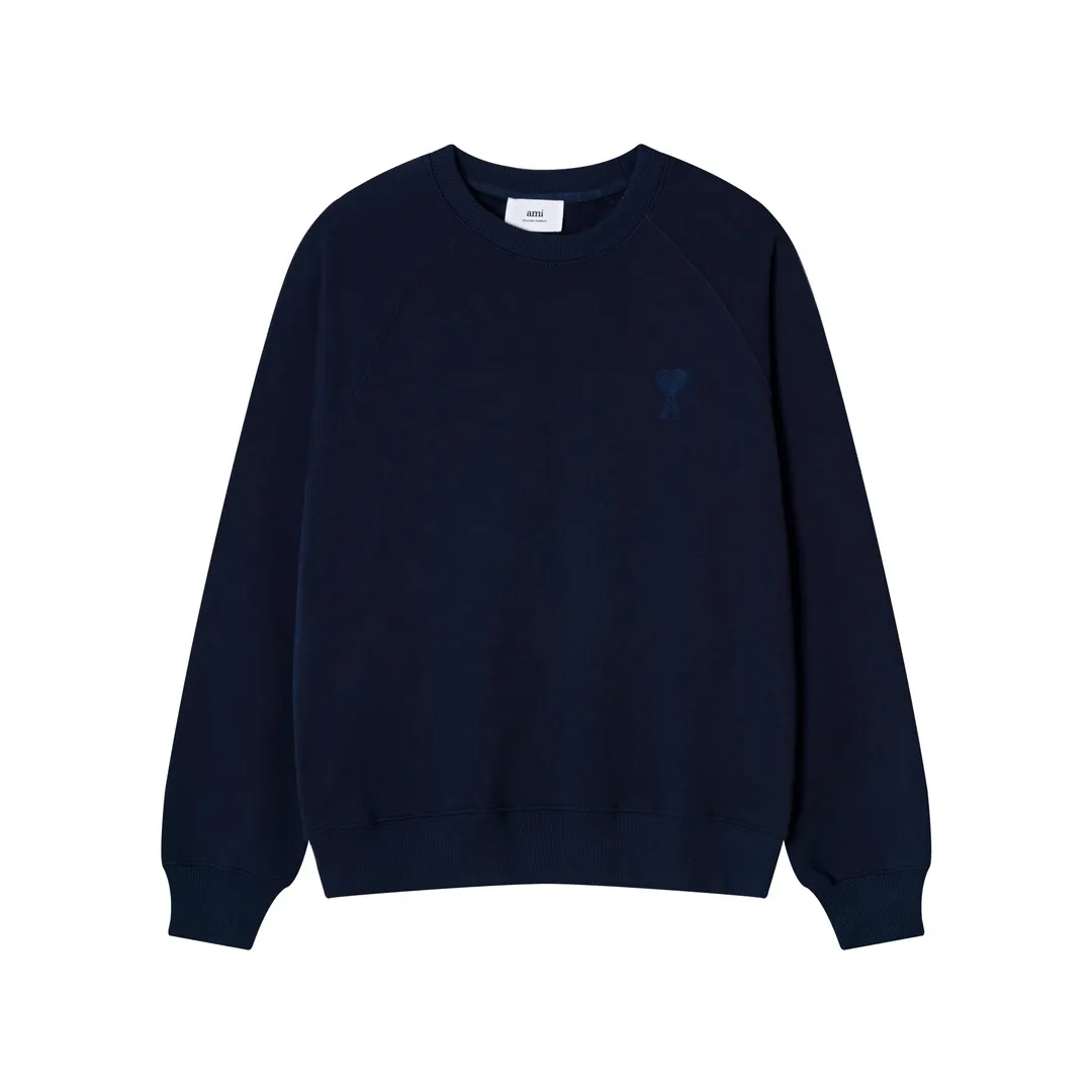 633# Ami Paris 2023 new product love towel embroidered raglan round neck sweatshirt. Customized 400g pure cotton fabric. Same style for men and women. Color: black, white, candy pink, sky blue, floral gray, vanilla apricot, orchid. Size: S-XL