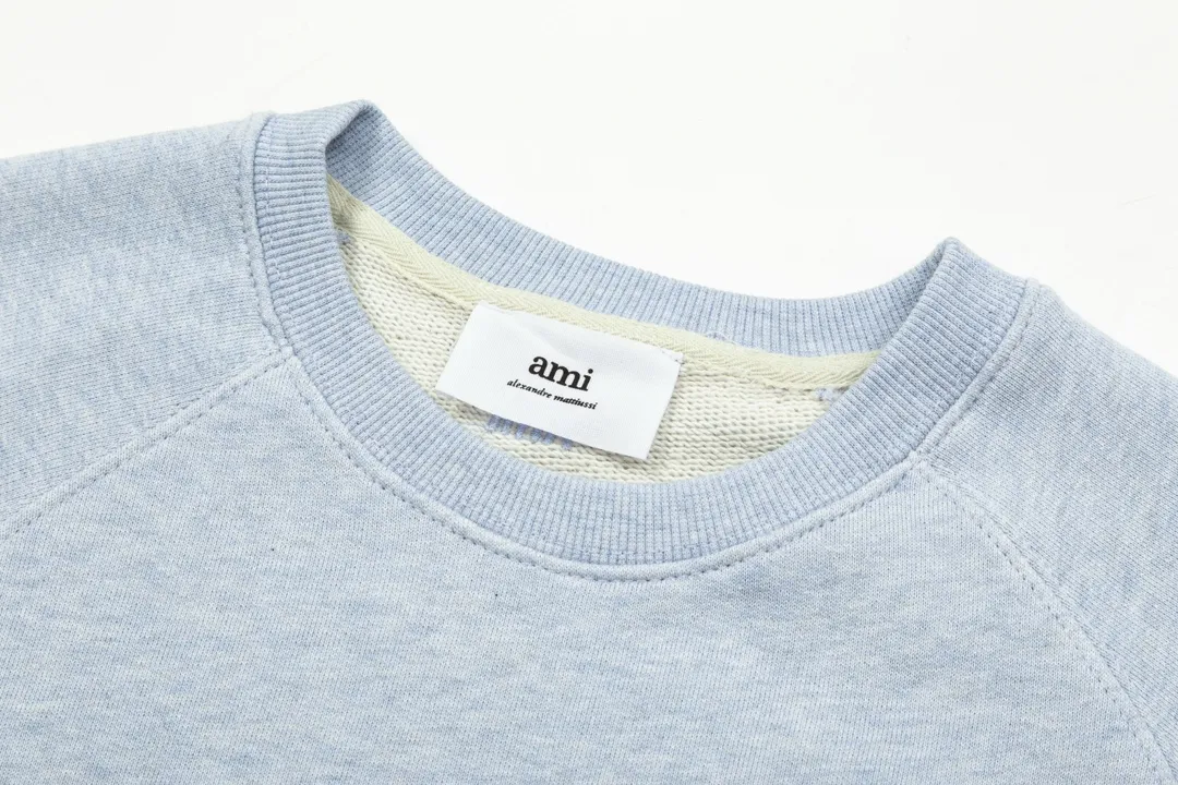 653# AMI Paris 2024 new autumn and winter new colors small love raglan round neck sweatshirt Floral series original fabric custom-made 420g pure cotton fabric same style for men and women Color: sand green floral blue oatmeal code number: S-XL