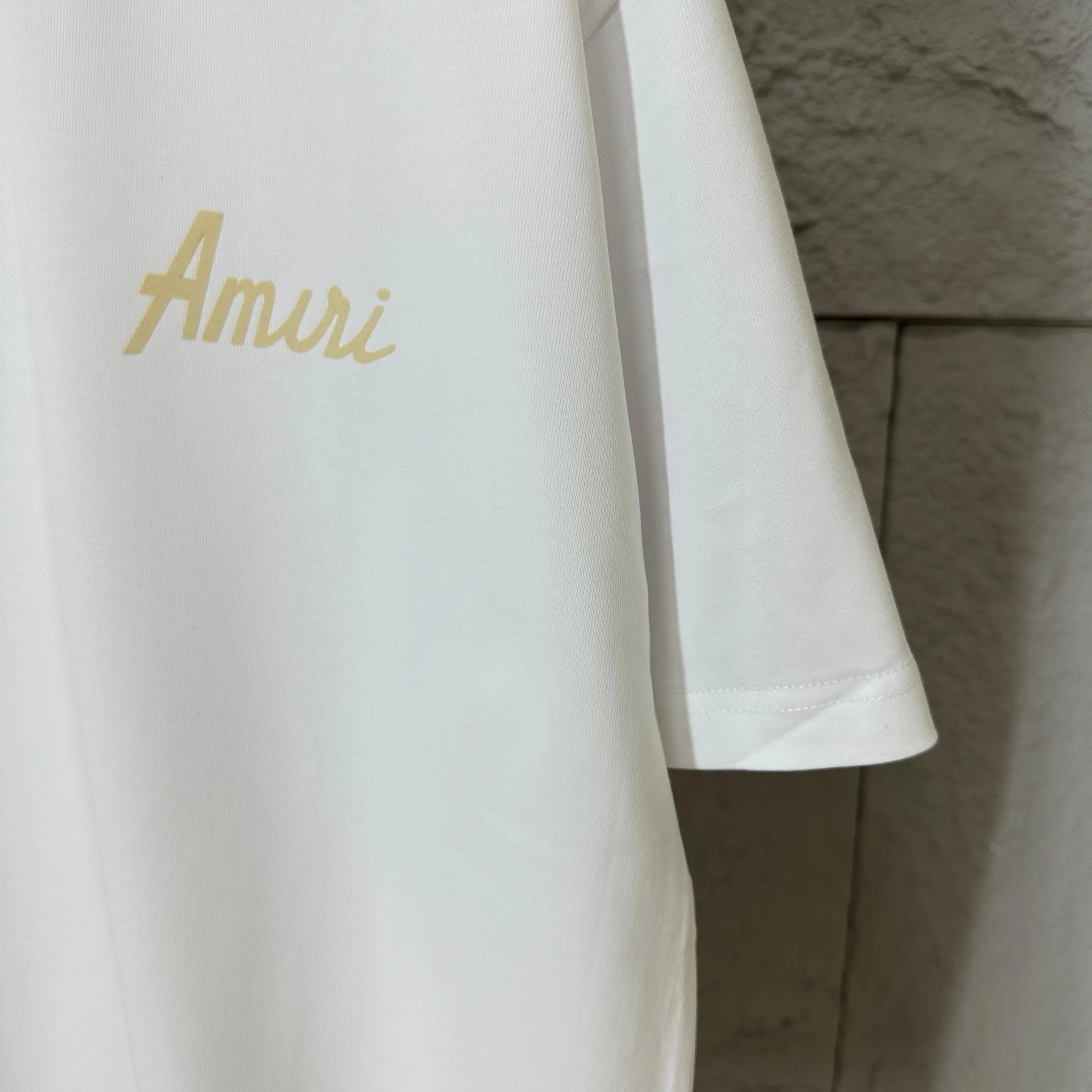 🅿️190 Ami Love 2025 Spring and Summer Style Classic Simple Flocking Three-dimensional Love Letters Personalized Logo Customized Double Yarn Plain Cotton Fabric Short Sleeve T-shirt Unisex Color: Black White Size: S (90-130 catties) M (120-150 catties) L (140-165 catties) XL (160-180 catties) XXL (180-210 pounds)