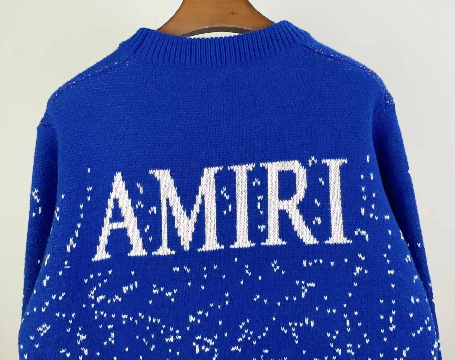 P240 🎉AMIRI wool sweater, star-filled Amiri exclusive logo jacquard on the front, letter logo jacquard on the back Color: Red Blue Size: S M L XL XXL