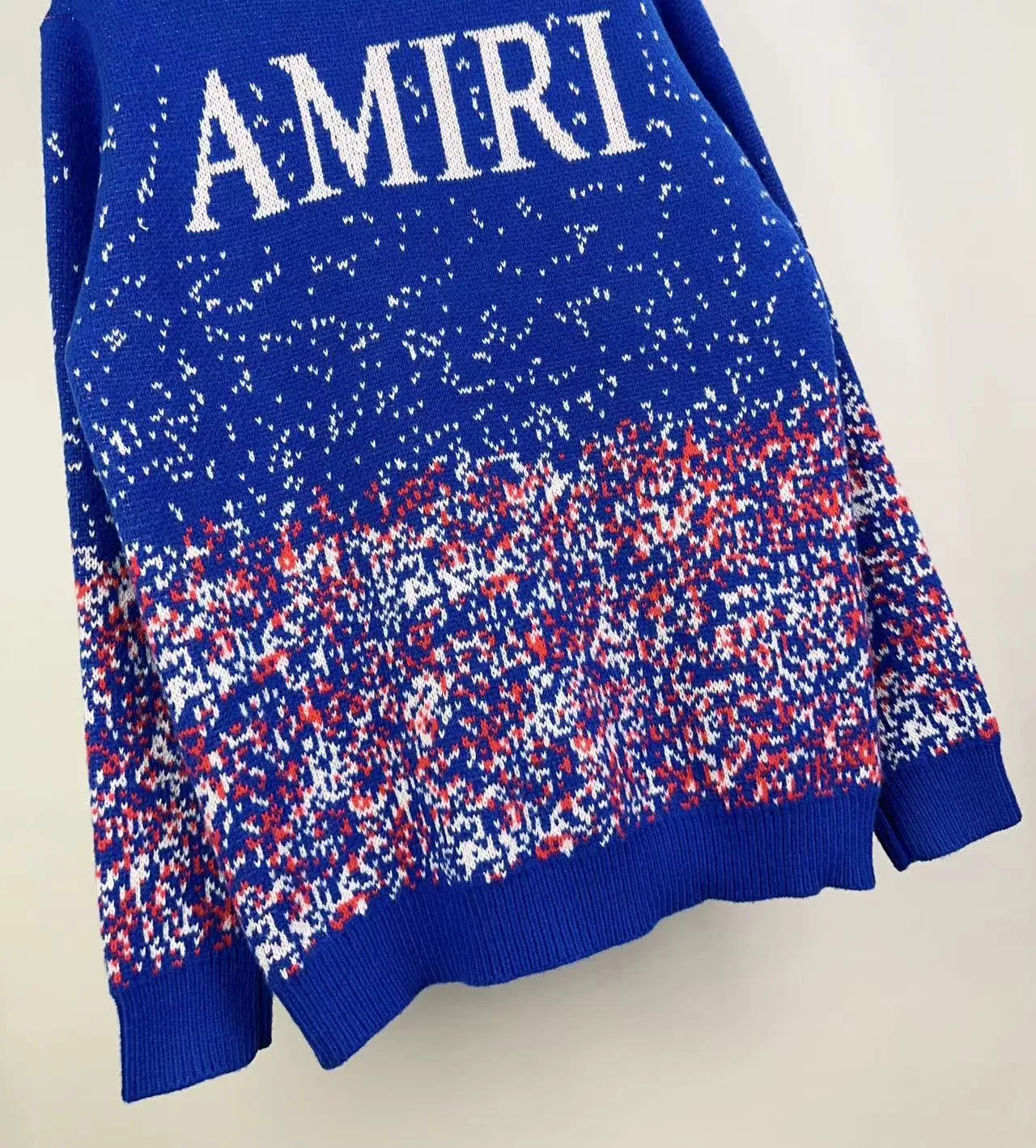P240 🎉AMIRI wool sweater, star-filled Amiri exclusive logo jacquard on the front, letter logo jacquard on the back Color: Red Blue Size: S M L XL XXL