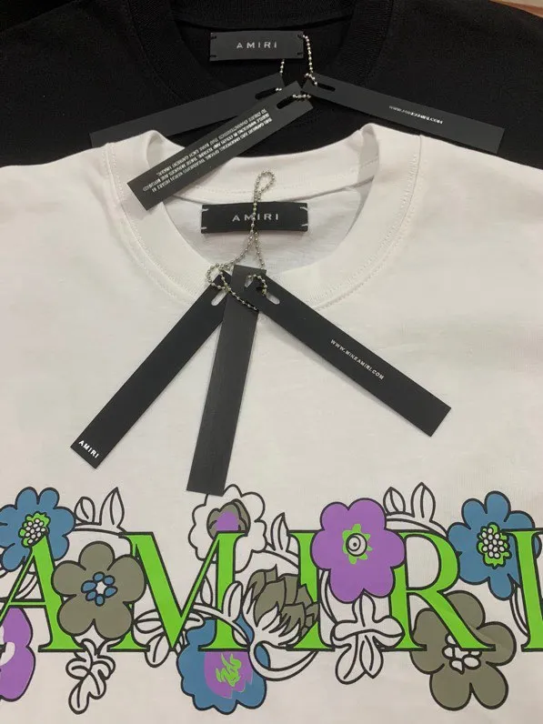 681 model P120 AMIRI real shot black white hanging shot S. M. L. XL