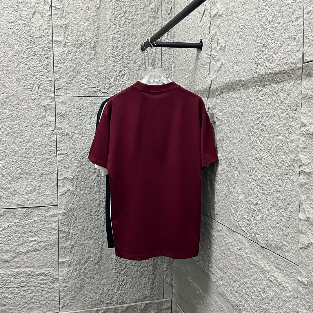🅿️180 Ami* 2025 spring and summer new short-sleeved T-shirt, simple and classic embroidery with big love details, customized double yarn plain cotton fabric, same style for men and women. Color: black white Angora red Size: S (90-130 catties) M (120-150 catties) L (140-165 catties) XL (160-180 catties) XXL (180-210 pounds)