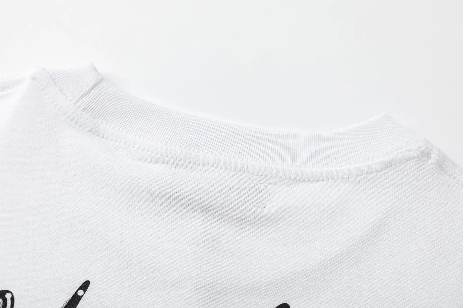 8035#P170, AMIRI cartoon logo, digital direct printing printed washed loose version of T-shirt, made of 300g heavy fabric, color: black, white, size: S M L XL