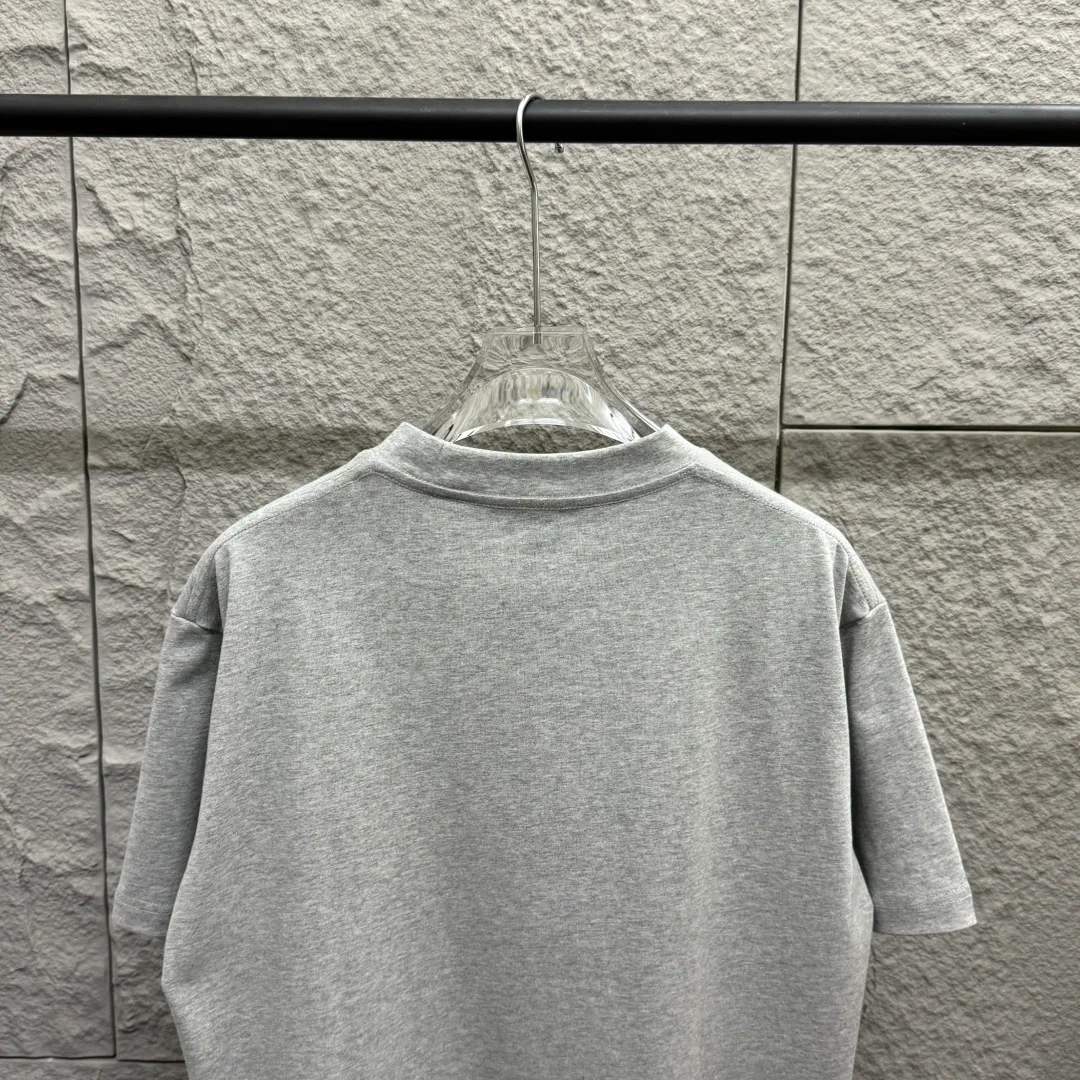 🅿️180 Ami* 2025 spring and summer new style Ami letter flocking technology Customized double yarn plain cotton fabric Short-sleeved T-shirt Uniform for men and women Color: black white floral gray Size: S (90-130 catties) M (120-150 catties) L (140-165 catties) XL (160-180 catties) XXL (180-210 pounds)
