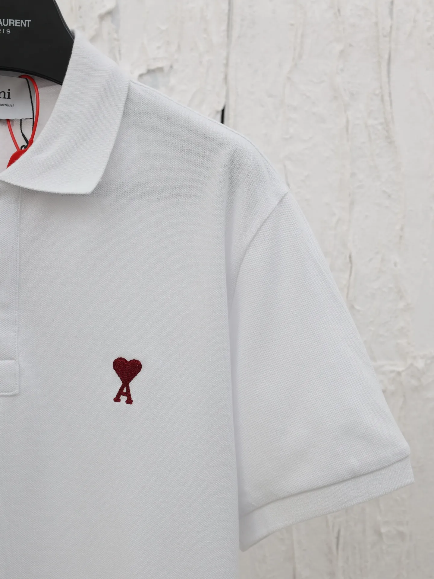 🅿️310 Ami Paris*/25 new love embroidered Polo shirt adopts imported machine embroidery technology and uses advanced computer control system and precision mechanical components to realize Ami love embroidery operation with high precision. The lines are smooth and delicate. The fabrics have been washed and feel better. Not easy to deform, not easy to shrink, not easy to fade, and maintain long-term beauty. Size: S/M/L/XL
