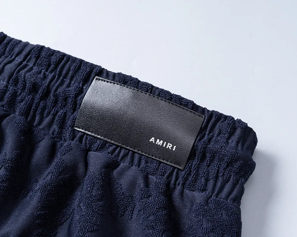 P140 Mili's 2026 spring and summer new men's casual shorts, terry jacquard fabric, stylish and handsome, comfortable fabric, rigorous workmanship, and neat wiring. Good upper body effect·Size M-3XL Sapphire Blue
