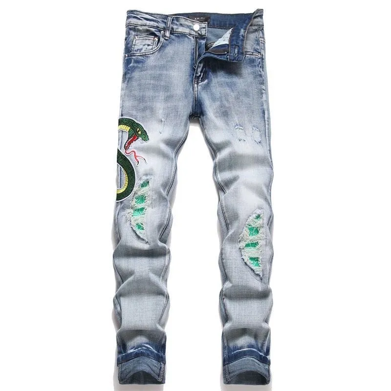 #M90 P168💰 AMIRI patch embroidery jeans trousers AMIRI high street basic ripped tight elastic jeans trousers amiri brand jeans break the production process and cutting of the original jeans, the fabrics are softer and more comfortable Hand-sewn collar label Customized logo buttons Genuine leather tag Color: Picture color Size: 30-32-34-36