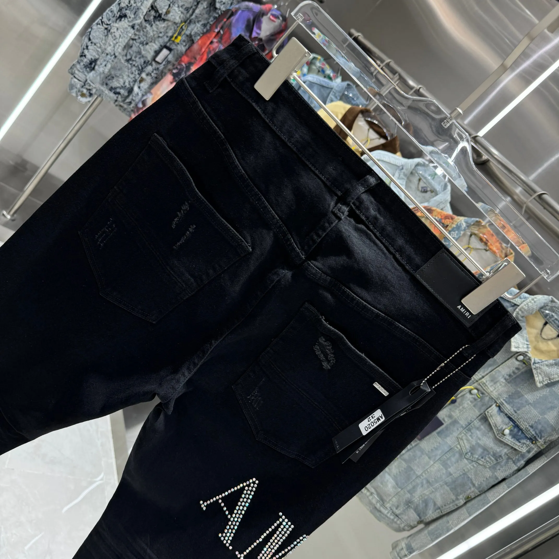 P290 Amiri ripped hole hot diamond lettering craft street fashion slim fit stretch jeans Color Black Size 30 32 34 36 38