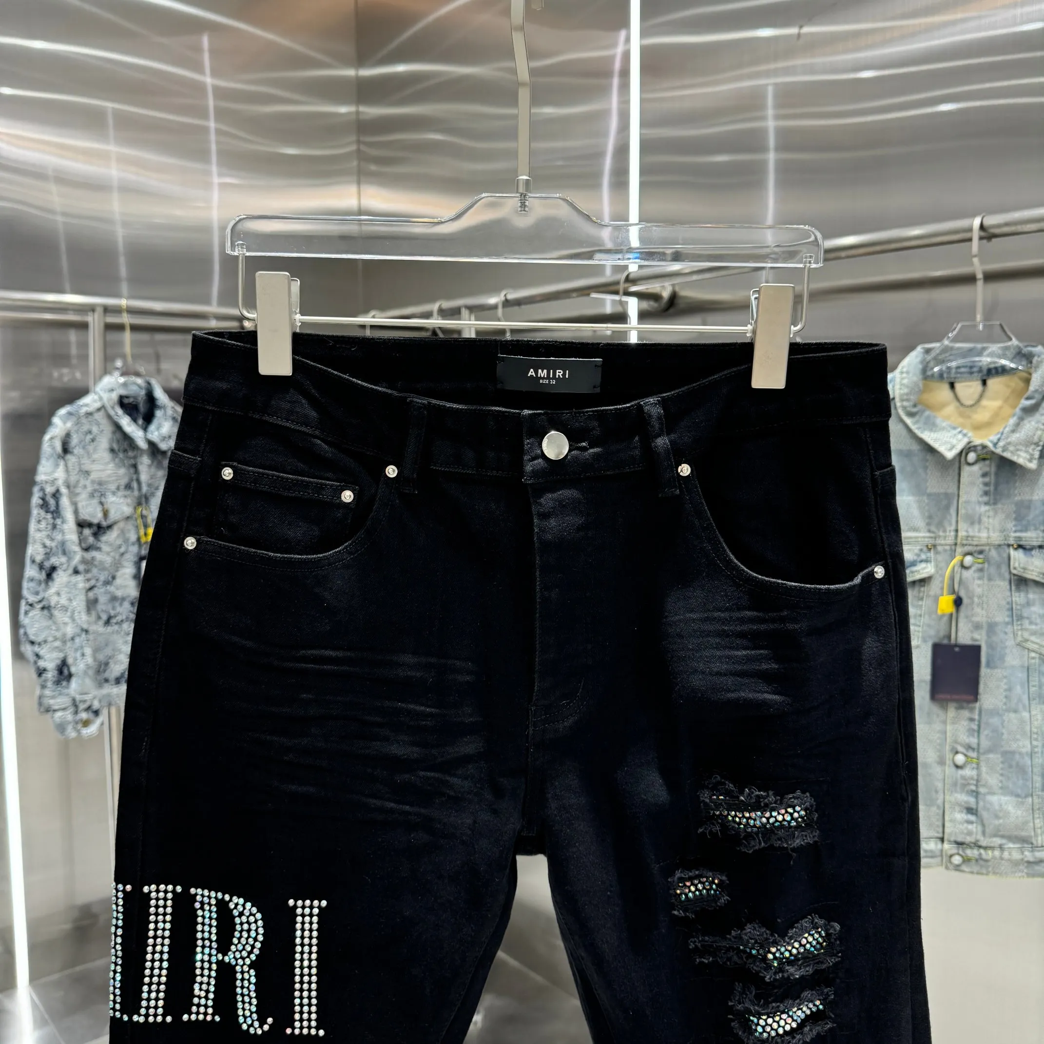 P290 Amiri ripped hole hot diamond lettering craft street fashion slim fit stretch jeans Color Black Size 30 32 34 36 38
