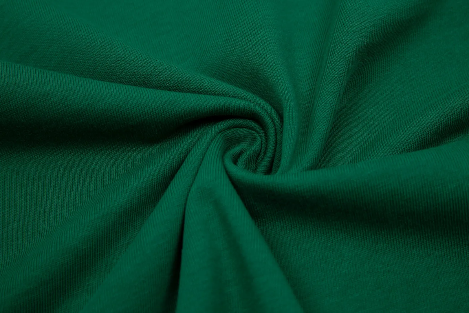 Ami Amy 2024ss autumn classic small embroidered love short sleeves ✅240G Xinjiang long-staple cotton top double yarn, shrinkage rate is controlled at 2%, export-grade solid color quality, truly not easy to deform, shrink, and fade. The maximum size can be worn up to 230 pounds. There is no pressure to export to Europe and the United States. Size S-XL Color: 7 colors, white, black, gray, blue, navy, dark green, coffee