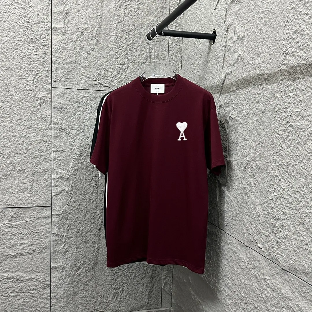 🅿️180 Ami* 2025 spring and summer new short-sleeved T-shirt, simple and classic embroidery with big love details, customized double yarn plain cotton fabric, same style for men and women. Color: black white Angora red Size: S (90-130 catties) M (120-150 catties) L (140-165 catties) XL (160-180 catties) XXL (180-210 pounds)