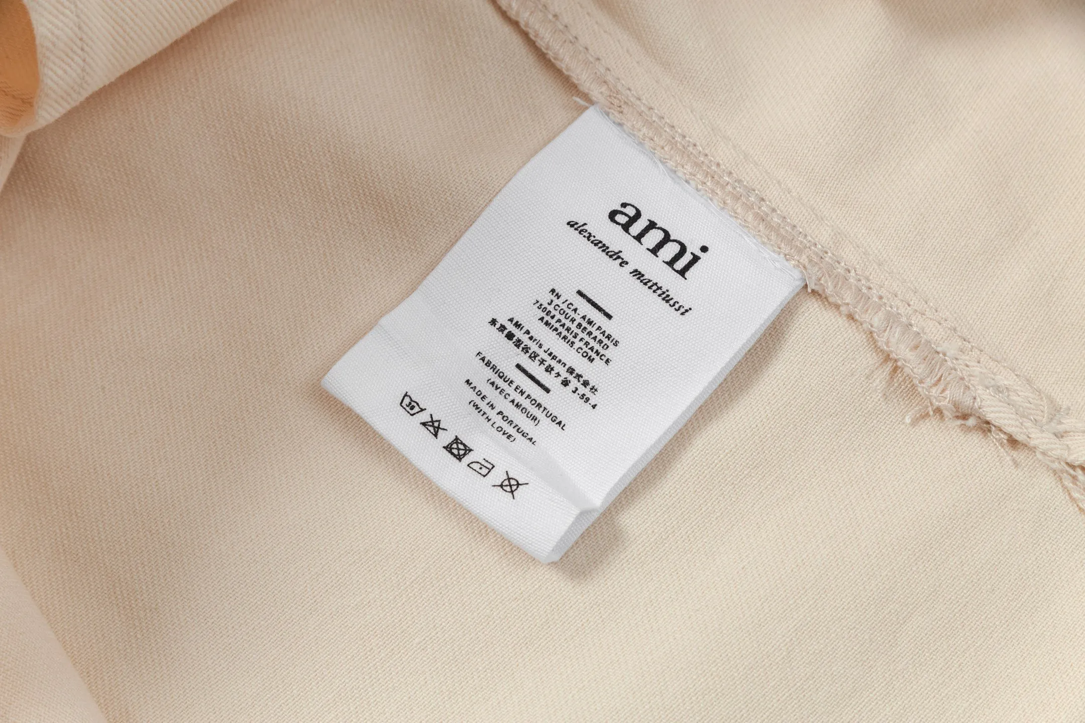 2288# AMI PARIS 25 new autumn and winter woven love embroidered long-sleeved denim loose casual lapel jacket, buttons decorated with LOGO YP replica, can be worn by men and women, dropped shoulder length, color: apricot, apricot red heart, denim basket size: S-XL