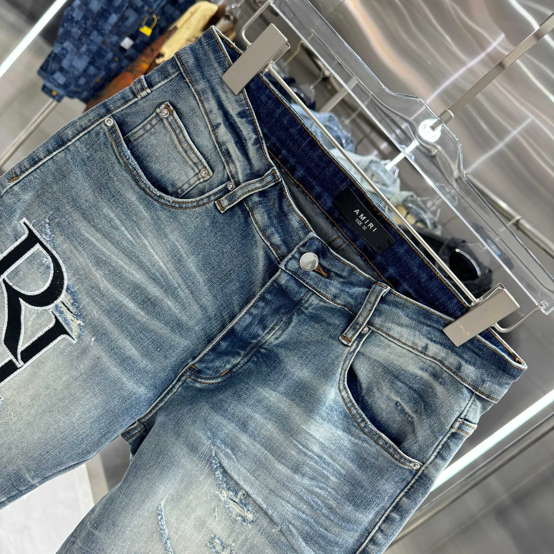 P260 Amiri ripped letter embroidery craft street fashion jeans shorts color blue size 30 32 34 36 38