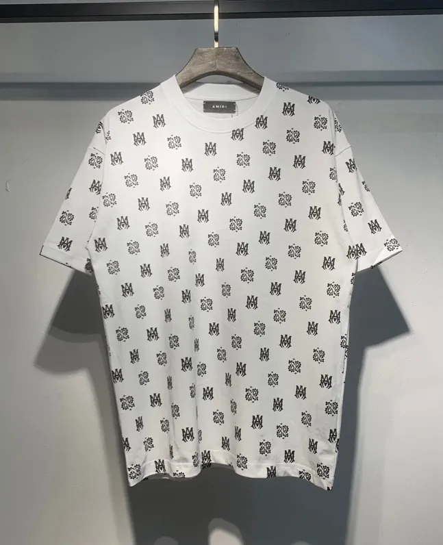 688 model P126 AMIRI real shot black white blue hanging shot S. M. L. XL