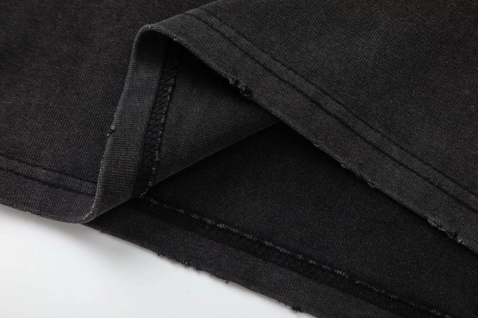 8046#P170, AMIRI cracked logo printed, washed, frayed and fried, loose version of T-shirt, made of 300g heavy fabric, color: black, size: S M L XL