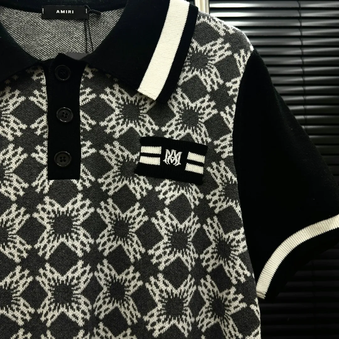 P280 Style: AMIRI full-print knitted POLO short sleeves Size: S-XXL Fabric: Wool blend Accessories: Full set of customized original accessories No gender distinction, same style for men and women