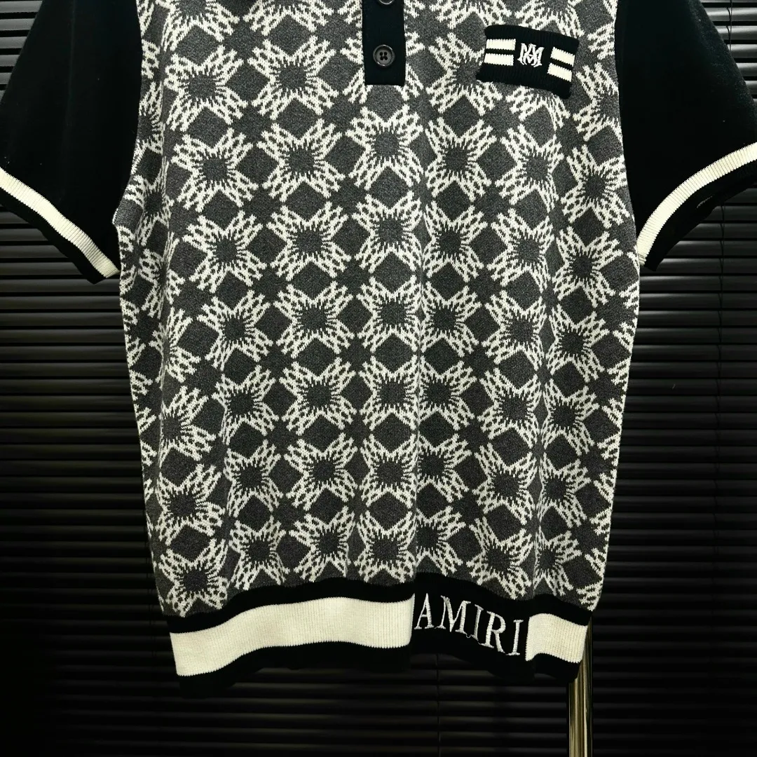 P280 Style: AMIRI full-print knitted POLO short sleeves Size: S-XXL Fabric: Wool blend Accessories: Full set of customized original accessories No gender distinction, same style for men and women