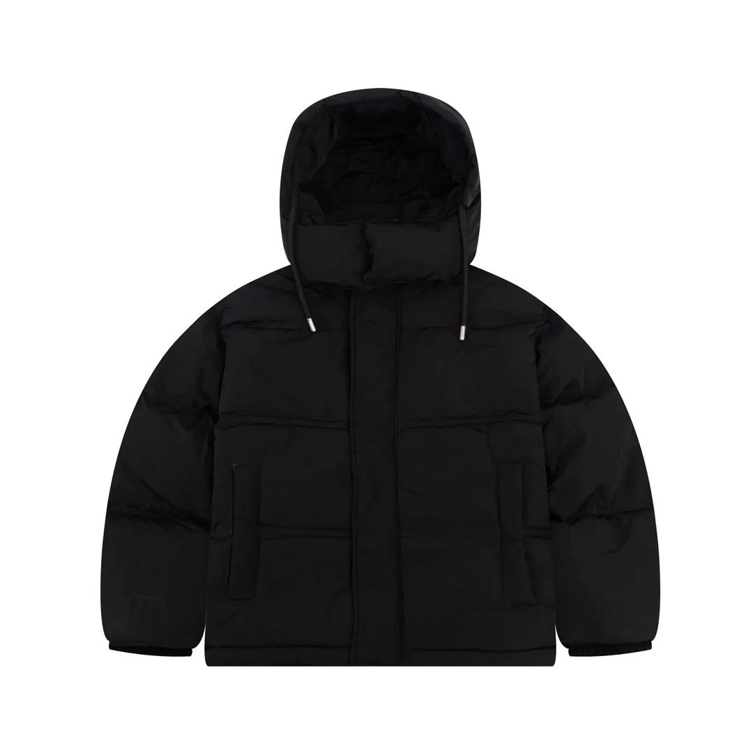 51621# AMI paris 23S autumn and winter new love solid color high collar hooded bread down jacket. Original model opening. Extreme details. Carefully crafted from a unique double-layer lightweight bonded nylon fabric. It is windproof and waterproof, highly breathable, warm, elastic and wear-resistant. It is a multi-functional fabric. The lining is made of fine and dense renewable microfiber fabric. It feels light and soft and has a delicate texture. The down has excellent fluffiness. You can also feel its fluffiness through the actual pictures. It has a fill power of 800. It is filled with 90 white duck down. The down filling is very full, the highest version. There is no one. Color: black, dark gray, rose red, light blue, light pink. Size: XS-L (size specifications are consistent with G.net)