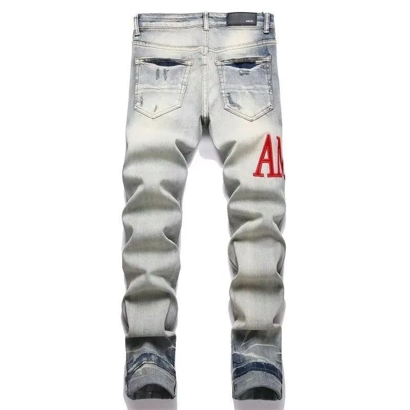 #M07 P168💰 AMIRI patch embroidery jeans trousers AMIRI high street basic ripped tight elastic jeans trousers amiri brand jeans break the production process and cutting of the original jeans, the fabrics are softer and more comfortable Hand-sewn collar label Customized logo buttons Genuine leather tag Color: Picture color Size: 30-32-34-36
