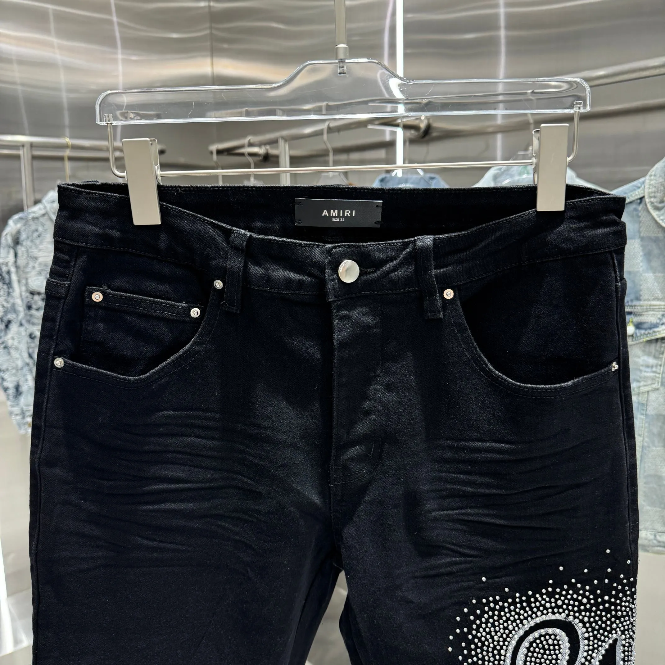 P290 Amiri letter pattern hot diamond street fashion slim fit stretch jeans Color Black Size 30 32 34 36 38