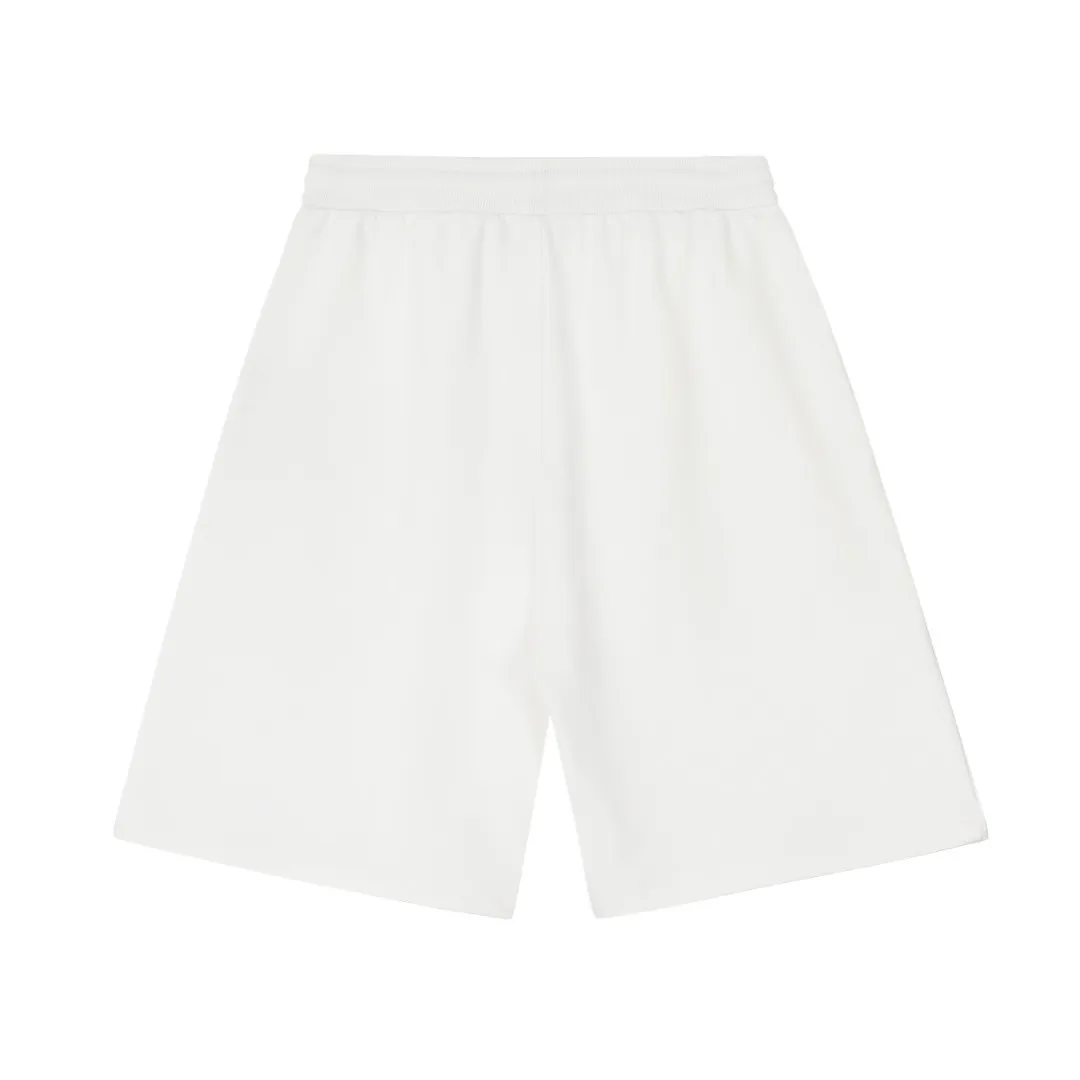 AMI/Amy Big Love Chapter Embroidery Classic Shorts Put aside all the messy words and let’s go directly to the product parameters: ✅380g customized rough-feel fabric ✅Correct workmanship Every detail is 100% restored to the official website ✅The thread is made of 500g high-gram heavyweight pure cotton thread Custom-woven and dyed in the same color in the same tank No color difference with the fabric Machine washable and washed, not easy to deform ✅No comparison and no damage Differentiated from the market currency Correct workmanship details High-quality pure cotton fabric ✅The webbing is made of custom-dyed high-density and high-thickness webbing. Benchmark the official website. ✅The only correct embroidery of the same material on the market. Distinguish the fake ones on the market. ✅The version follows the official website. It is loose and slim and can wear 210 pounds. There is no pressure for global shopping. Size: S-XL. Color (6 colors): Black and black, black and red, white and black, white and red, navy and gray.