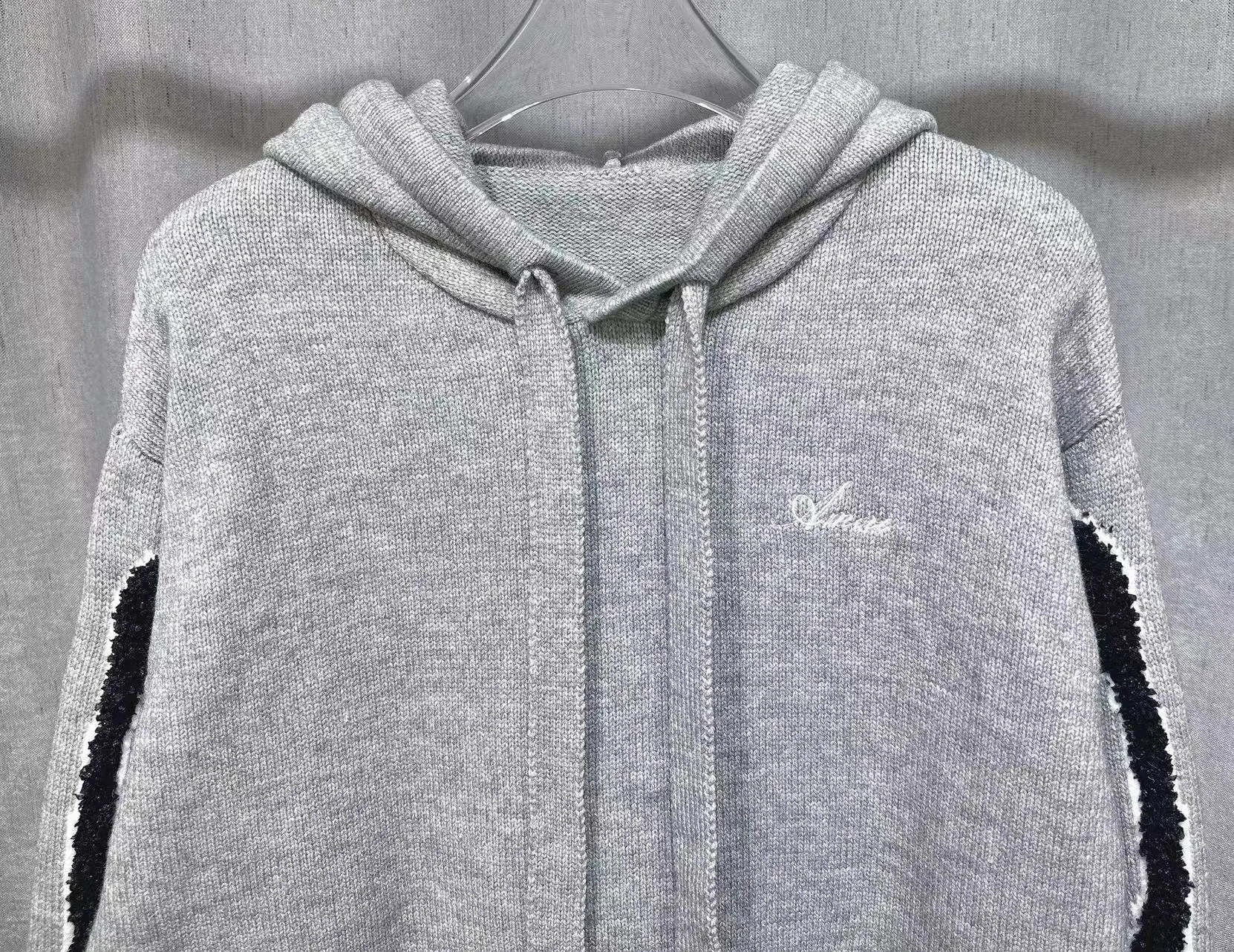 P290 🎉AMIRI new hooded sweater, logo embroidery on the chest + belly bag, 1:1 towel embroidery on the sleeves. Color: apricot white, red, gray, black, size: S M L XL XXL