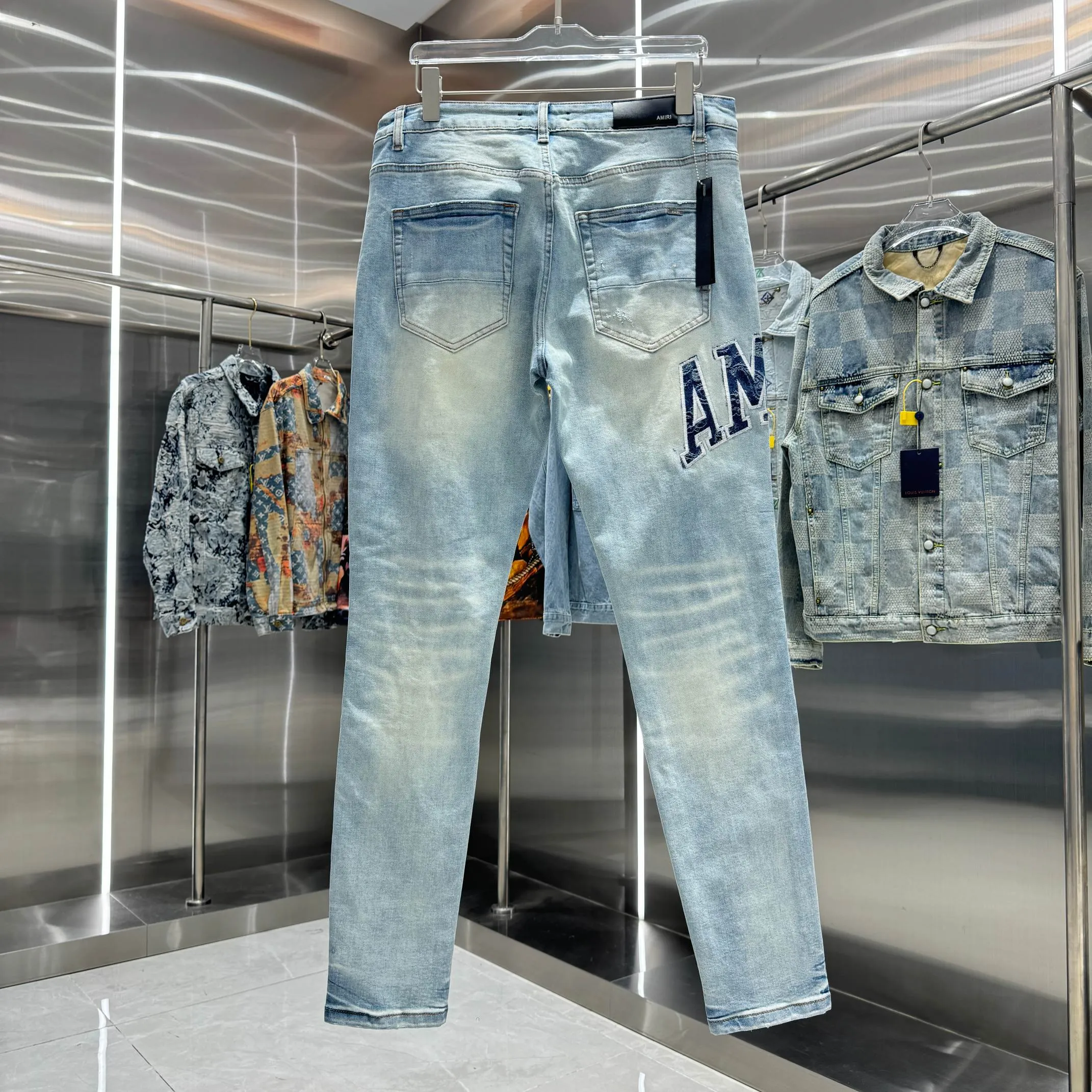 P290 Amiri ripped letter embroidered slim fit stretch jeans Color light blue Size 30 32 34 36 38