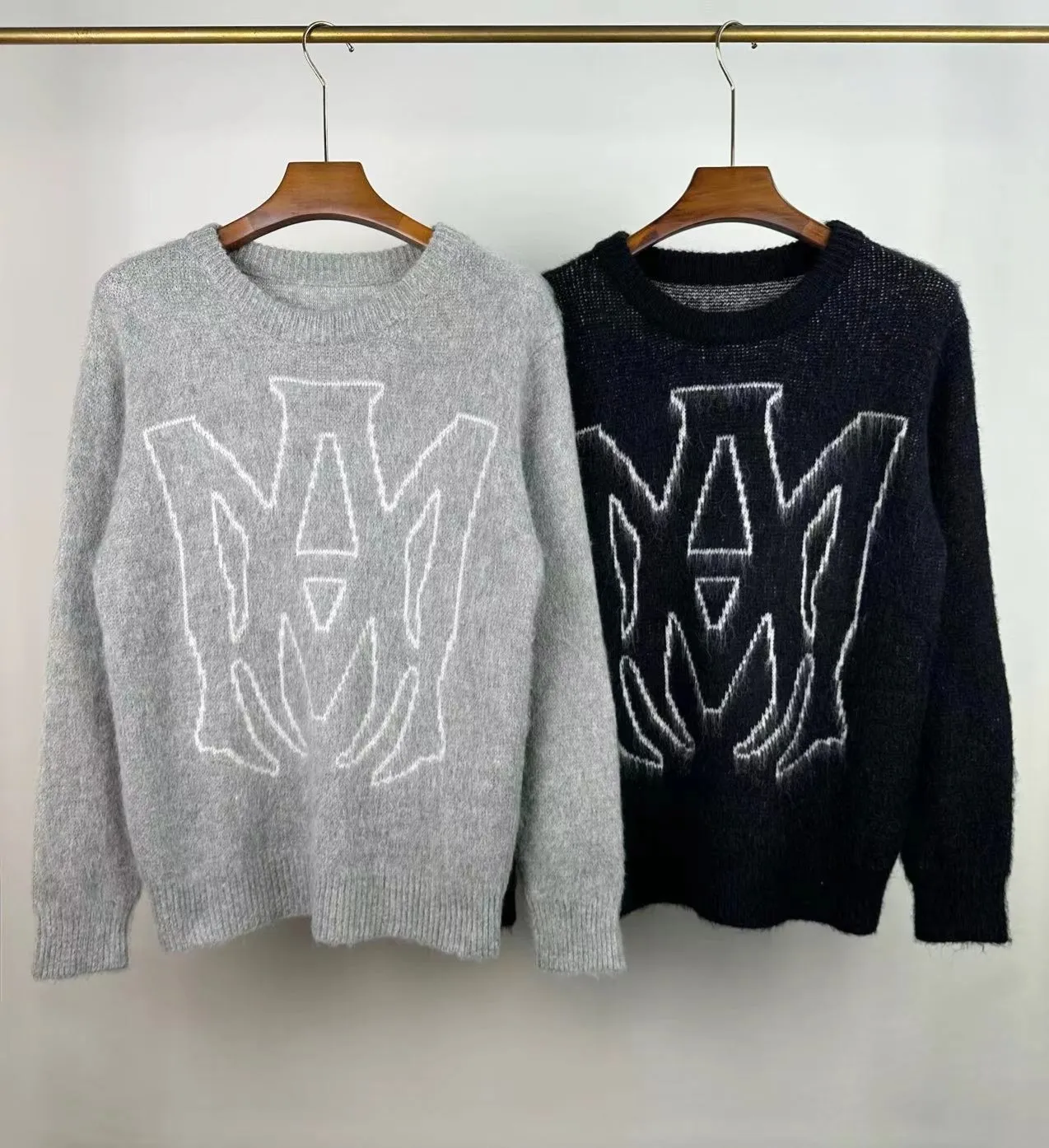 P240 🎉AMIRI new seahorse wool sweater, exclusive large logo jacquard on the front, color: gray black digital: S M L XL XXL