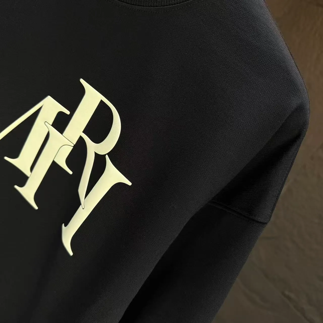 P200 AMIRI* 2025 autumn and winter new round neck sweatshirt 400g terry cotton letter logo three-dimensional foam Color: Black White Gray Purple Size: S M L XL XXL