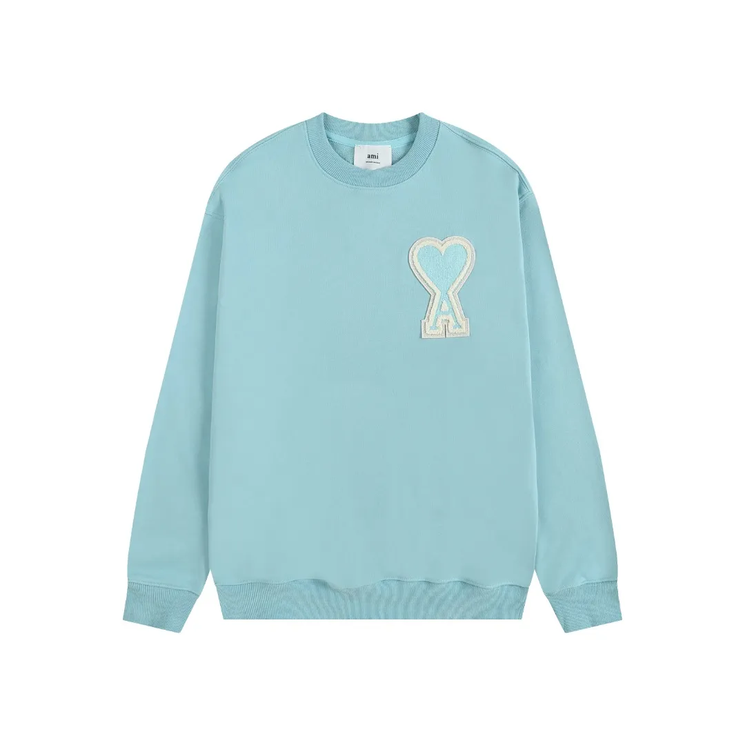 P150 Style No. 204 2025 embroidered large chapter style (15 colors in total) AMI 2025 autumn and winter classic large chapter round neck sweatshirt 15 colors to meet everyone’s needs. The fabric is made of 380g pure cotton fabric, which is thick and textured. The whole network’s counters purchase quality supporting output, which perfectly restores the genuine chapter. All the chapters are made of thick wool knitting. The absolute quality can be compared with any one in the market. There is no color difference in custom-dyed threads. The detailed accessories and tag packaging are all 1:1 with the genuine products, with the spirit of craftsmanship to give back to customers.   Color: Aqua Green Size: S M L XL