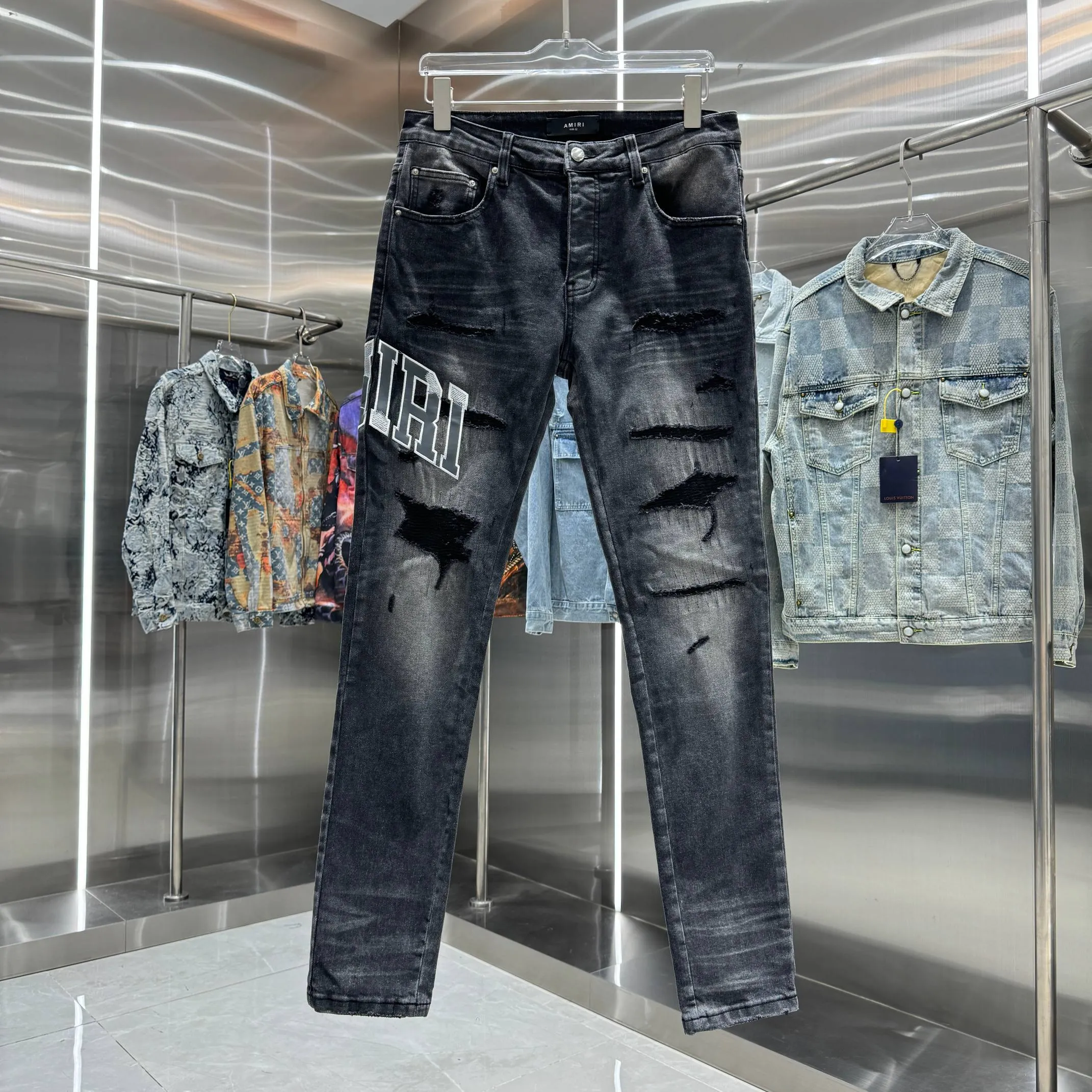 P290 Amiri ripped letter embroidered street fashion slim fit stretch jeans Color Black Size 30 32 34 36 38
