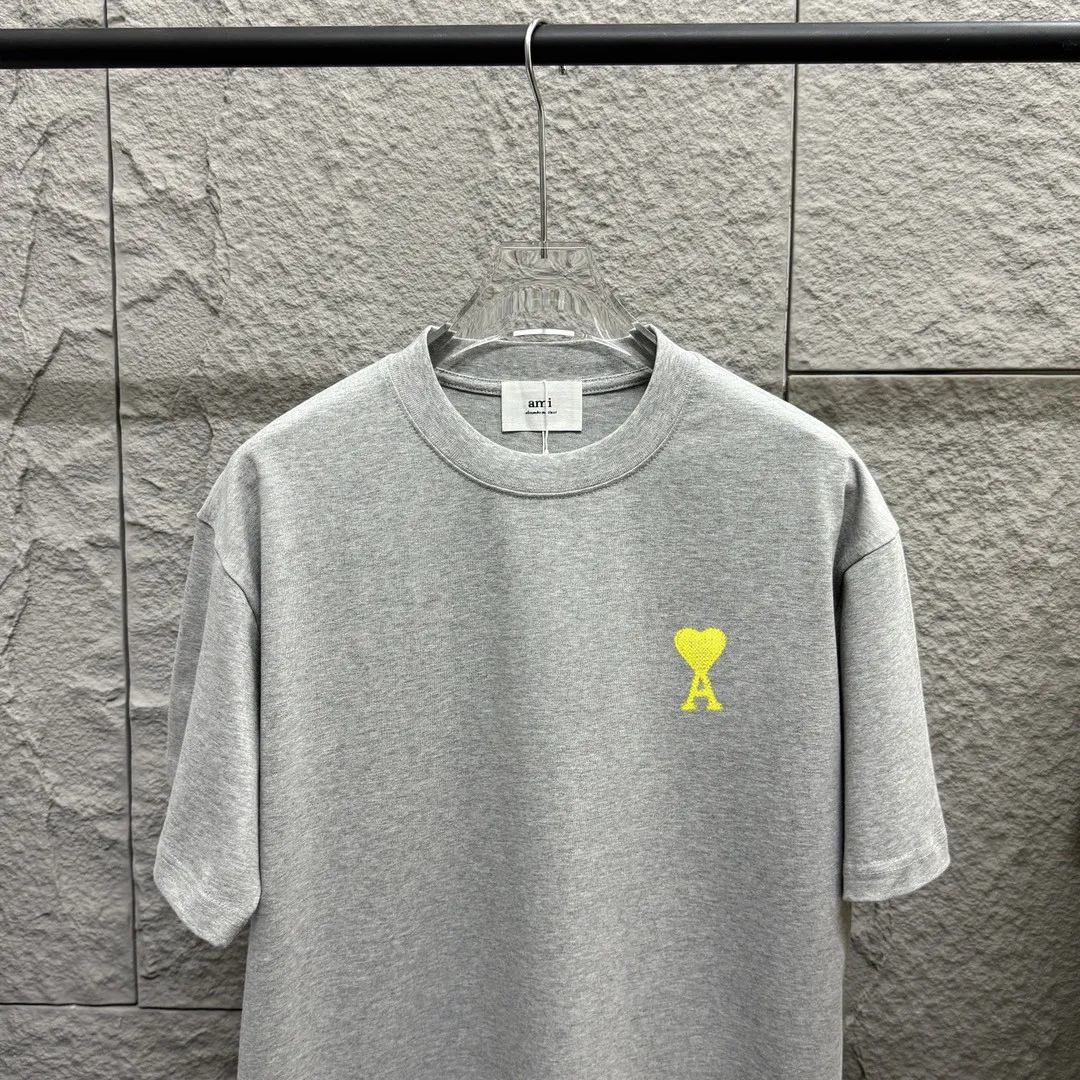 🅿️180 Ami* 2025 Spring and Summer New Style Embroidered yellow little love Customized double yarn plain cotton fabric Short-sleeved T-shirt Uniform for men and women Color: Black White Floral Gray Angora Red Size: S (90-130 catties) M (120-150 catties) L (140-165 catties) XL (160-180 catties) XXL (180-210 pounds)