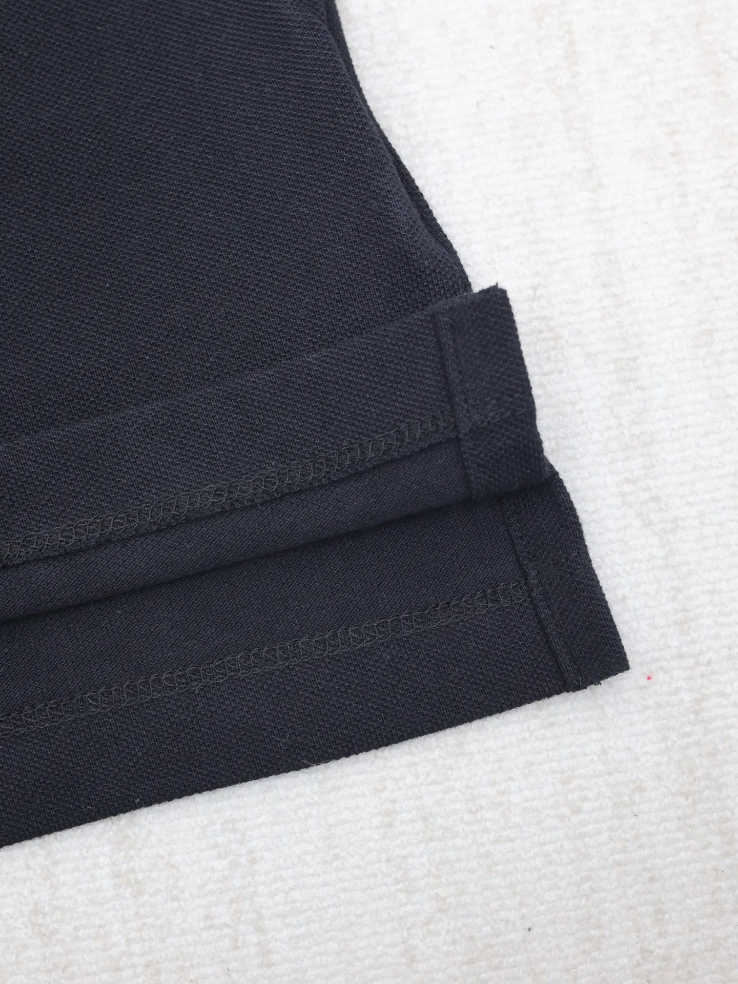 🅿️310 Ami Paris*/25 new love embroidered Polo shirt adopts imported machine embroidery technology and uses advanced computer control system and precision mechanical components to realize Ami love embroidery operation with high precision. The lines are smooth and delicate. The fabrics have been washed and feel better. Not easy to deform, not easy to shrink, not easy to fade, and maintain long-term beauty. Size: S/M/L/XL